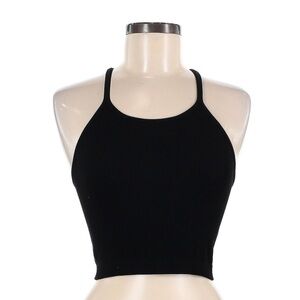 black cropped top tee